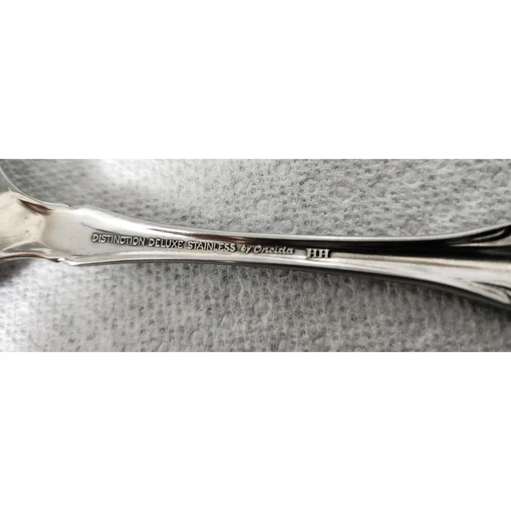 Oneida distinctions stainless